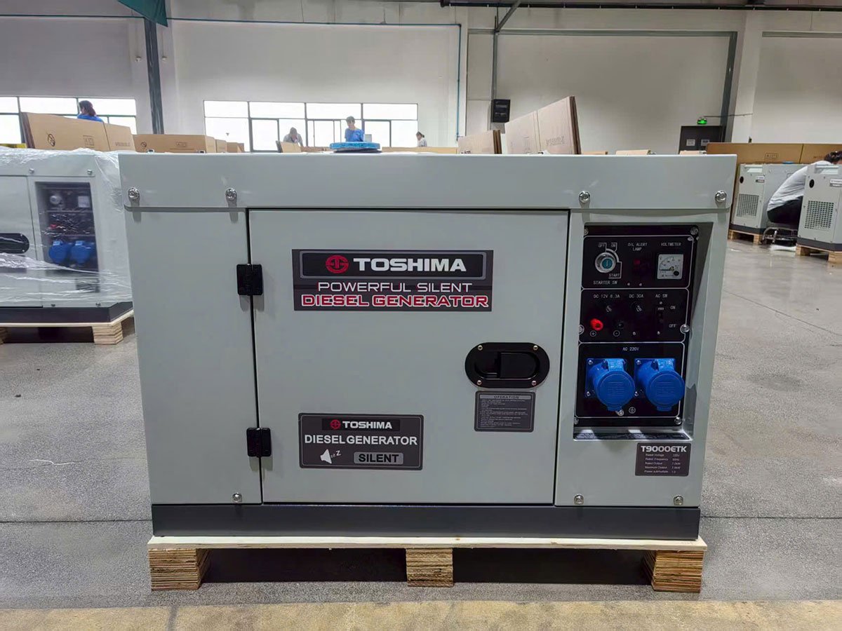 Toshima T9000ETK có công suất tối đa 7.5KW