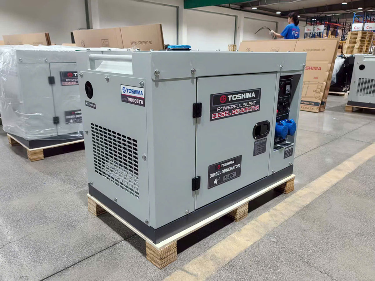 Máy phát điện chạy dầu Toshima dùng động cơ 4 thì