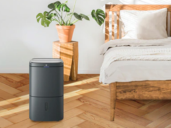 máy hút ẩm lọc không khí Electrolux EDH12TRBD2 có thiết kế hiện đại, sang trọng