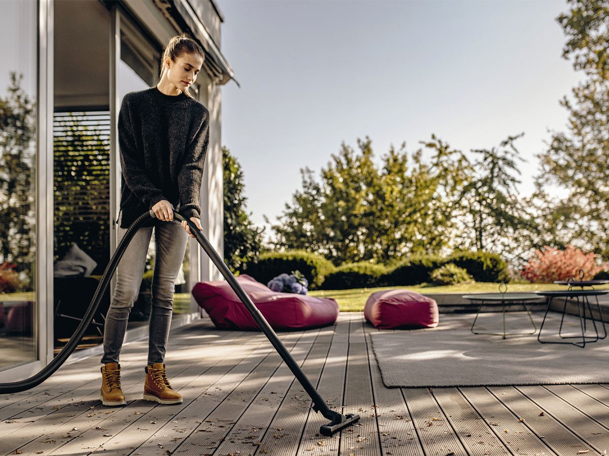 Máy hút bụi có chức năng thổi bụi