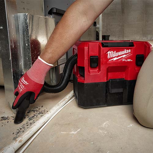 Milwaukee M12 FVCL-0 có lực hút khỏe