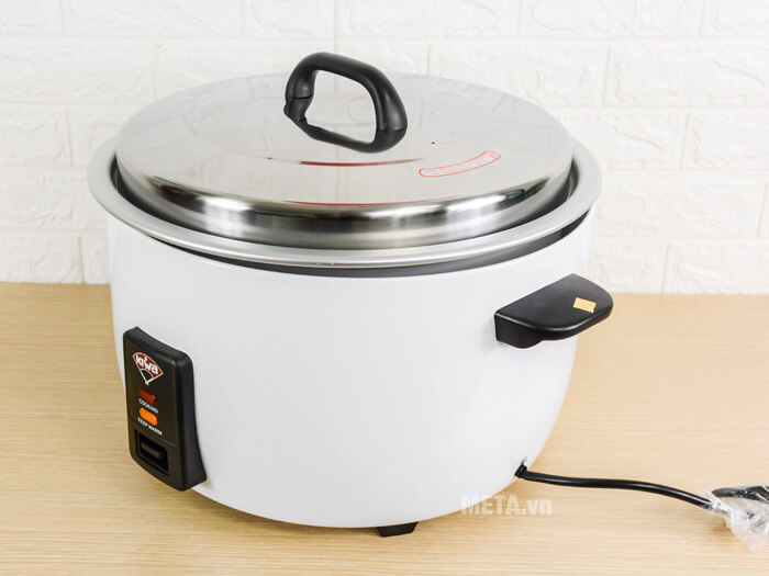 Thân nồi làm từ thép tráng men bền chắc