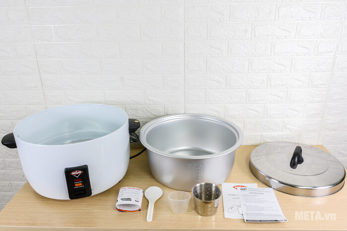 Trọn bộ sản phẩm nồi cơm điện Kiwa MK-30RE