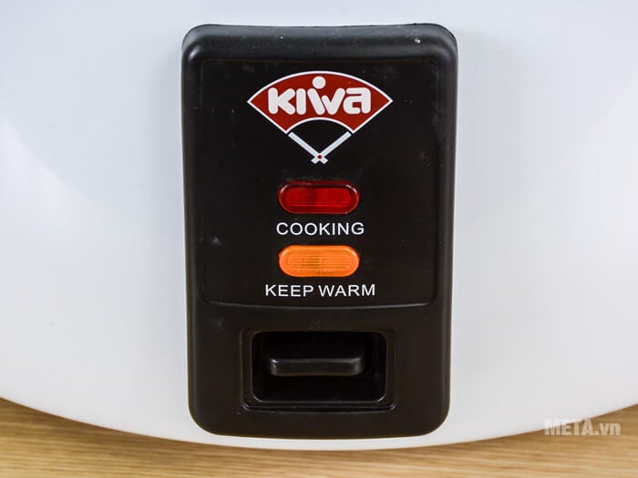 Nồi cơm MK-30RE có nút điều khiển cơ dễ sử dụng