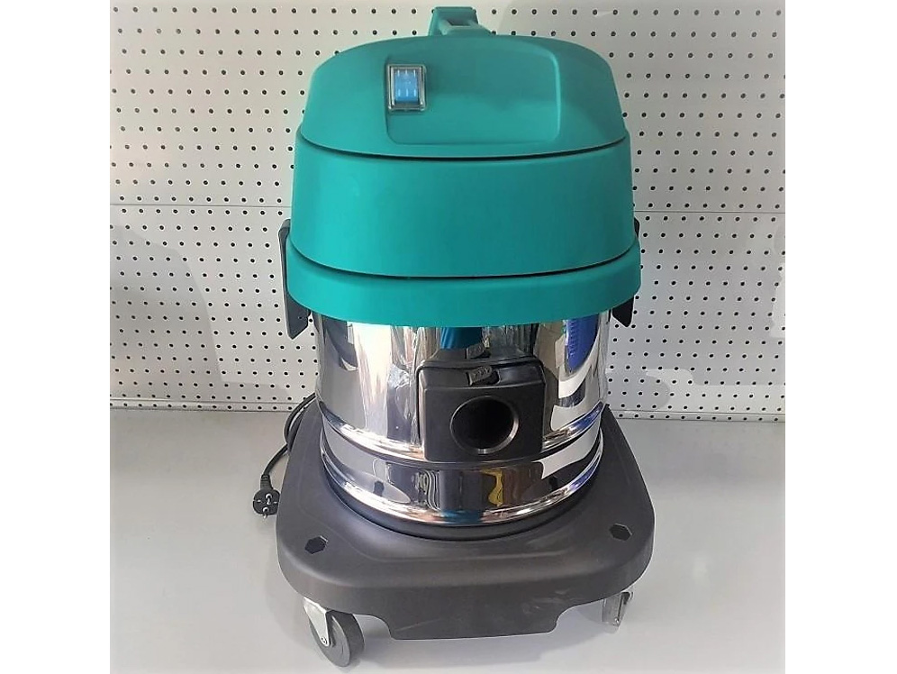 DCA AVC15 có bánh xe di chuyển