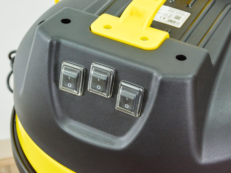 Công tắc của máy hút bụi công nghiệp Lavor THOR380IF