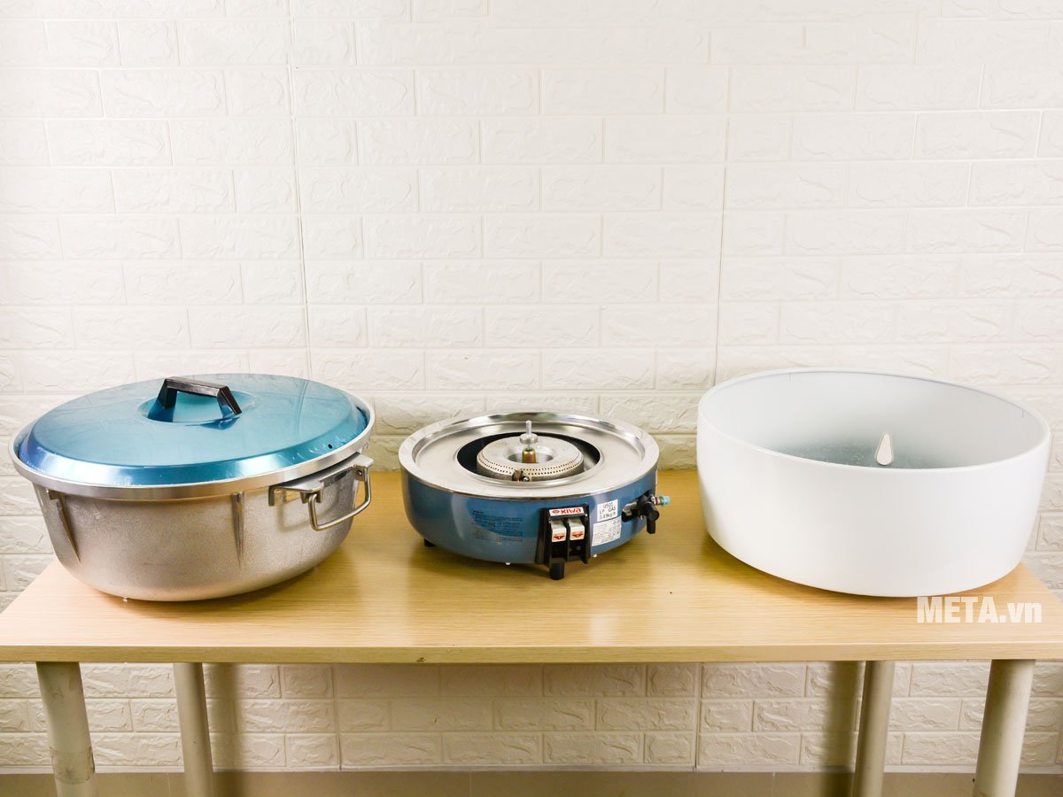 Lòng nồi tháo rời ra khỏi vỏ nồi