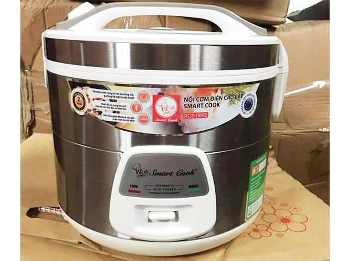 Nồi cơm điện có dung tích 1,8 lít