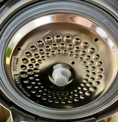 Nắp trong dạng gài