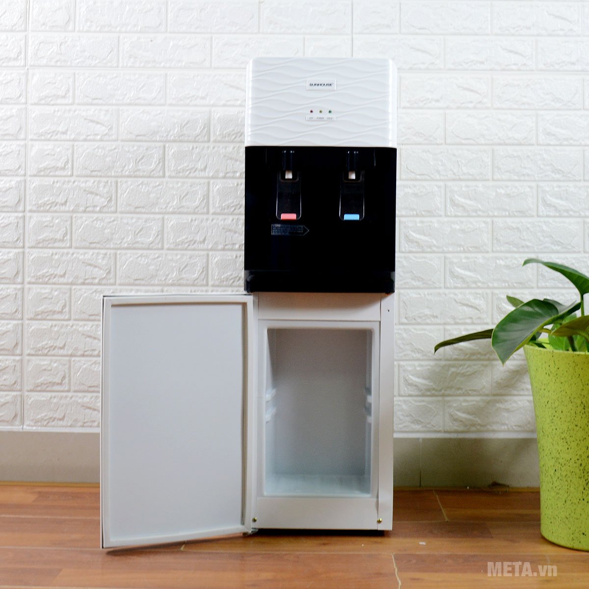 Cây nước làm lạnh bằng công nghệ block