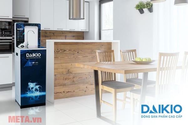 Máy lọc nước RO Daikio DKW-00007A dùng lọc nước máy