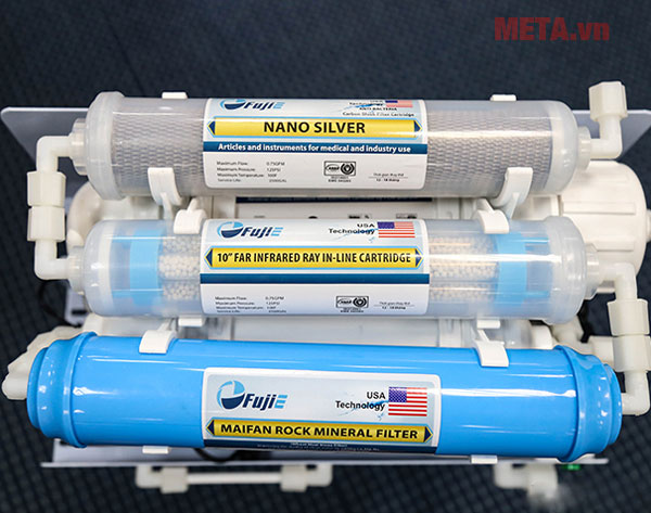 Các lõi lọc được kết nối thành khối gọn gàng