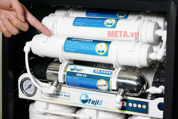 Các lõi lọc bên trong được thiết kế tối ưu nhất, giúp bạn dễ dàng thay thế lõi lọc khi đến định kì