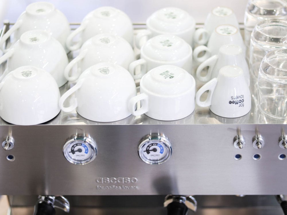 Khay hâm nóng tách