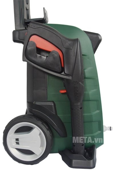 Máy phun xịt rửa áp lực cao Bosch Universal AQT 125 dễ dàng di chuyển
