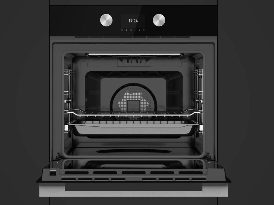 Teka LB 8600 làm sạch bằng hơi nước