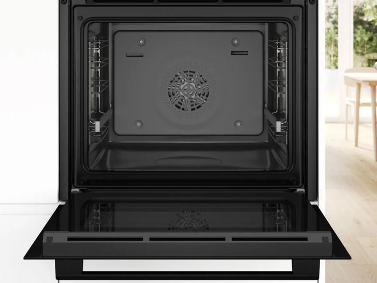 Bosch HBG536EB3 dùng cửa kính