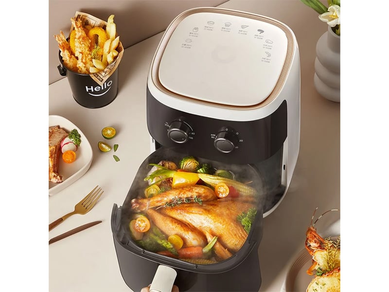 Nồi chiên không dầu Bear QZG-F15C7 có 8 công thức nấu