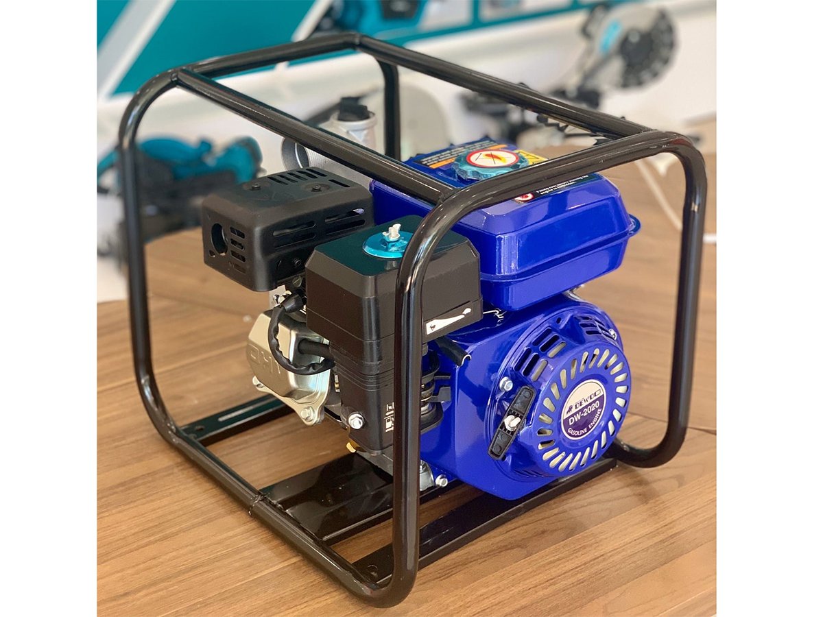 Máy bơm nước dùng động cơ 4 thì