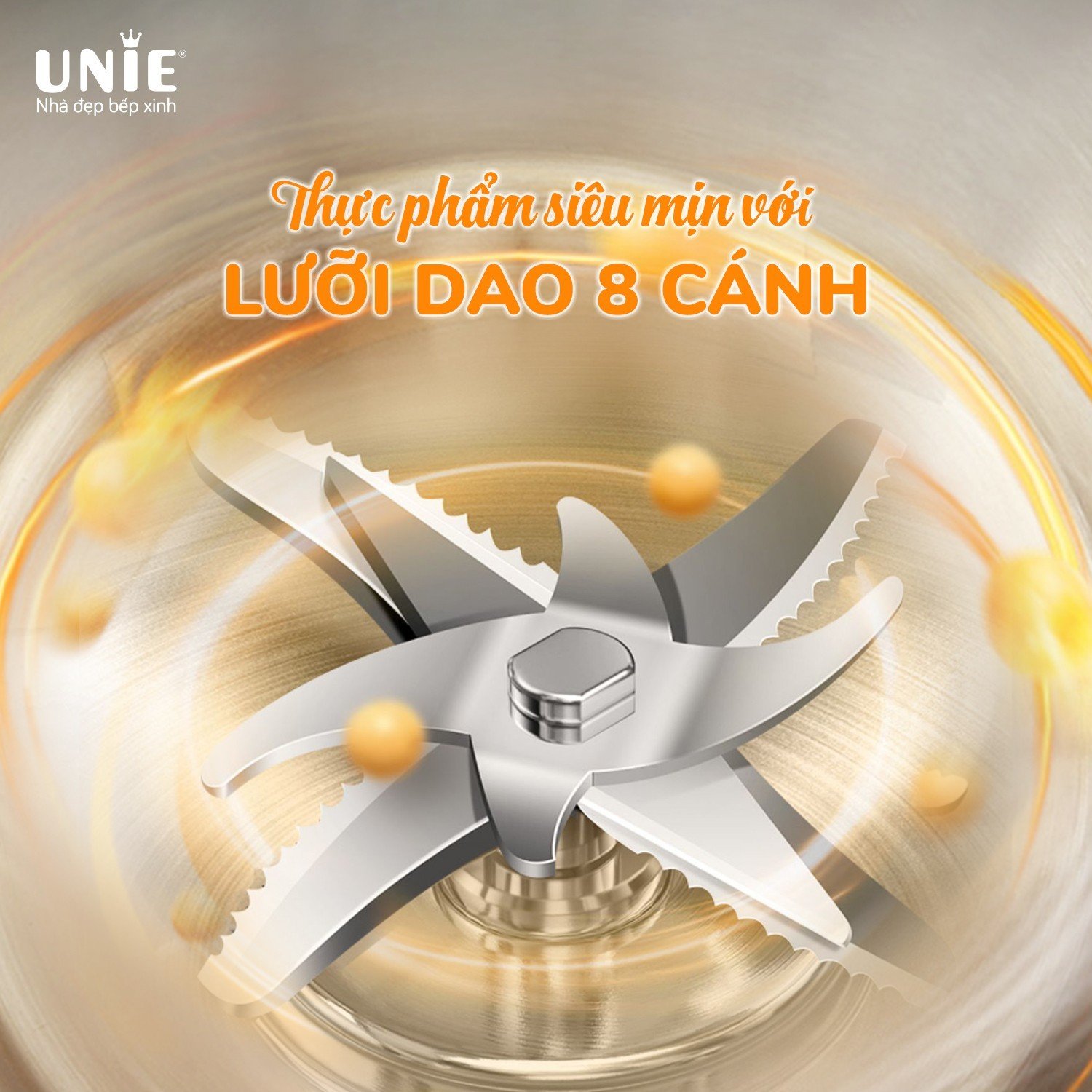 UNIE UMB09 cũng có hệ thống lưỡi dao 8 cánh, được làm từ chất liệu inox 304 bền bỉ