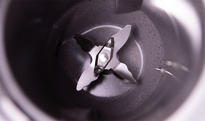 Lưỡi dao sắc bén