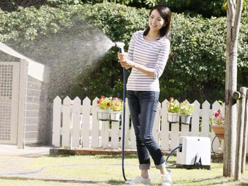 Takagi RC220TNB phun tia mạnh mẽ