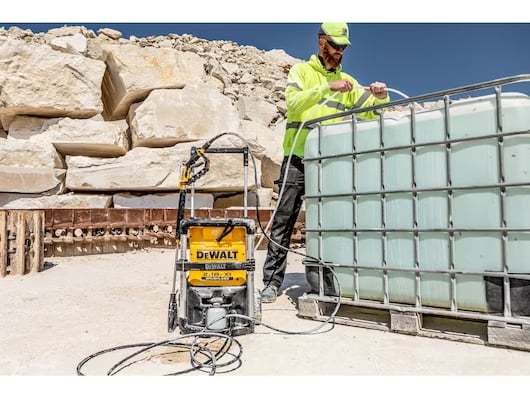 DeWalt DCMPW1600N chỉnh được áp lực