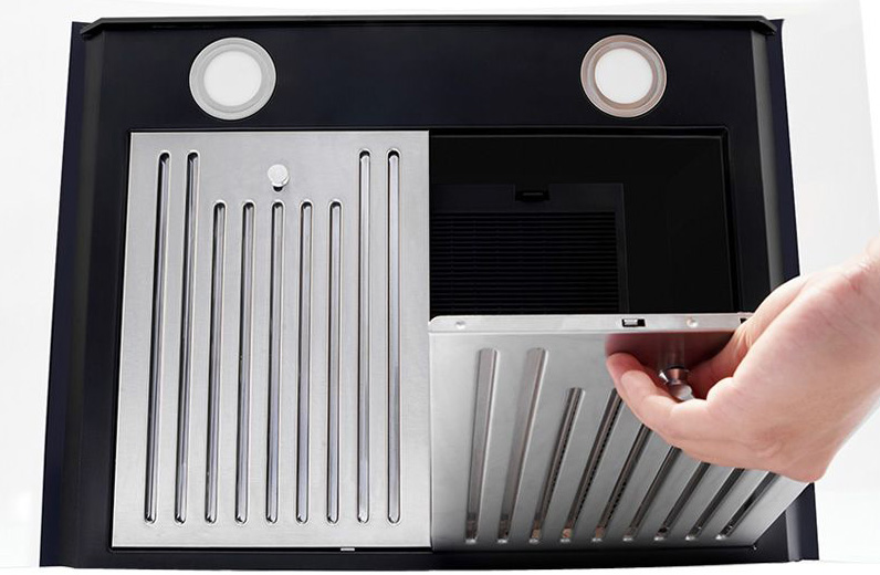 Máy hút mùi kính cong Sakura có lưới lọc inox