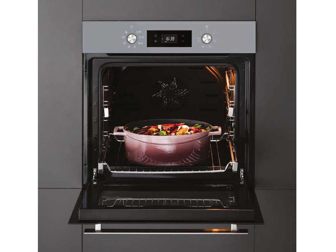 Lò nướng âm tủ Tomate hỗ trợ nấu ăn tự động