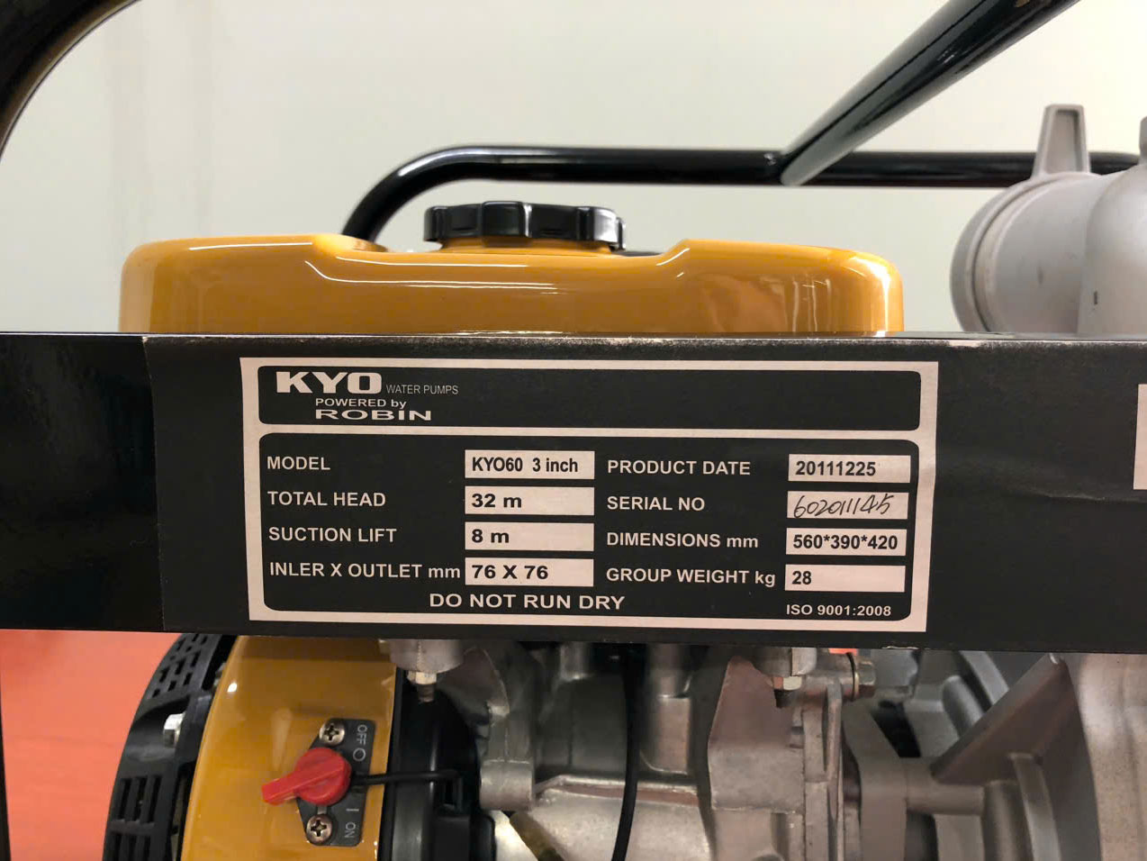 Máy bơm nước chạy xăng có công suất 6HP