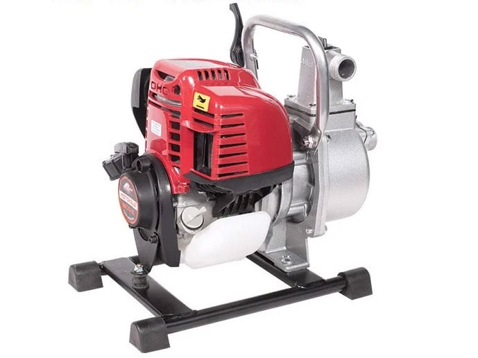 Máy bơm nước Motokawa cho lưu lượng 250 lít/phút.