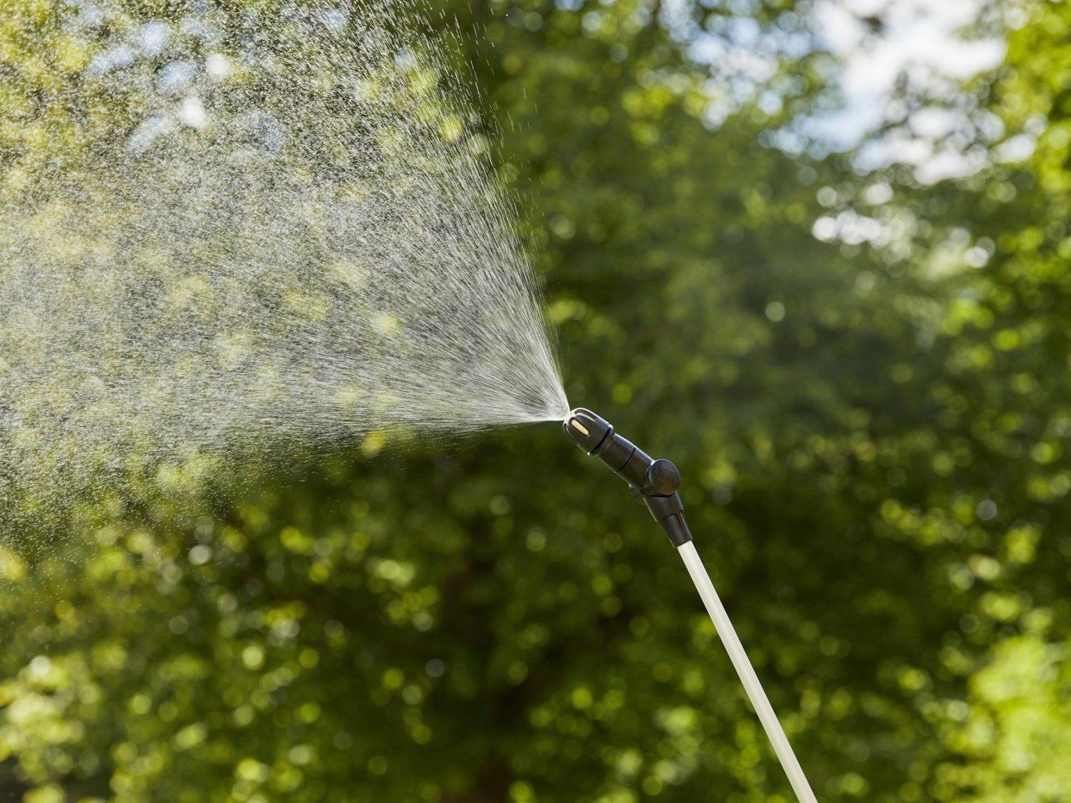 Bình tưới cây Gardena 