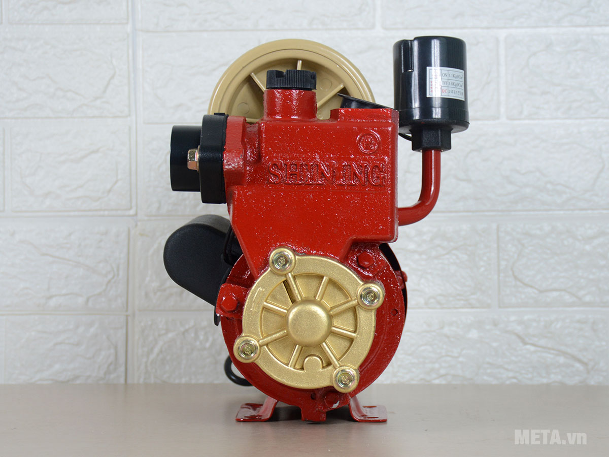 Máy bơm nước Shining SHP 128EA thiết kế gọn gàng, tiện lợi