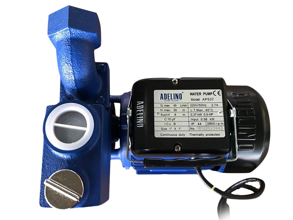 Máy bơm tăng áp Adelino APS37 hoạt động với công suất 0.5HP