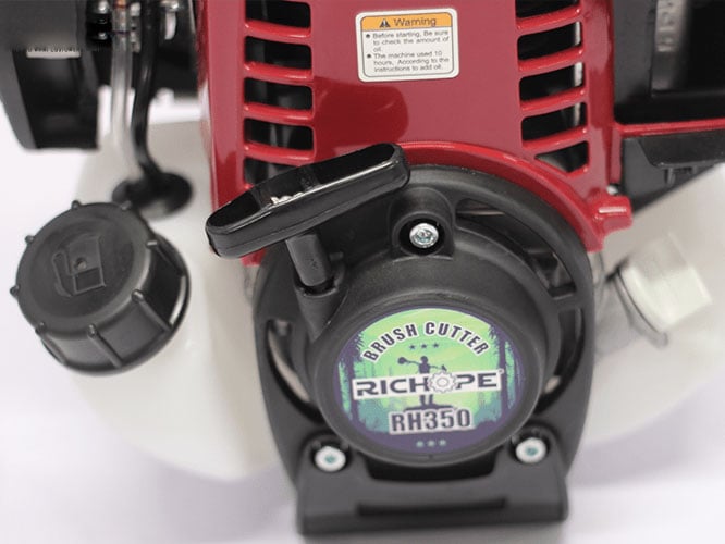 Máy cắt cỏ Richope có khung sơn tĩnh điện