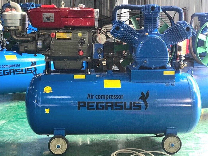 Máy nén khí sử dụng dầu sử dụng cho các máy móc công nghiệp