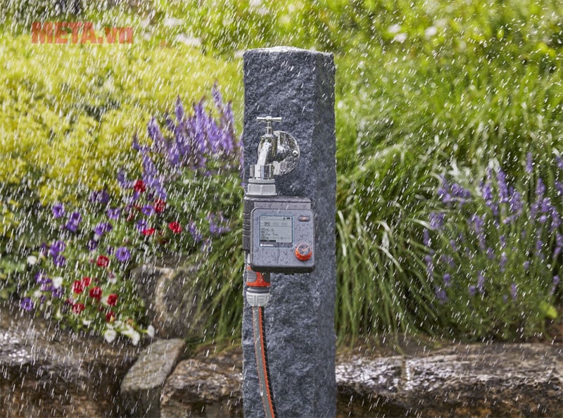 Bộ điều khiển tưới tự động Gardena 01891-20 giúp tiết kiệm thời gian hiệu quả