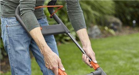 Vị trí chỉnh độ dài tay cầm