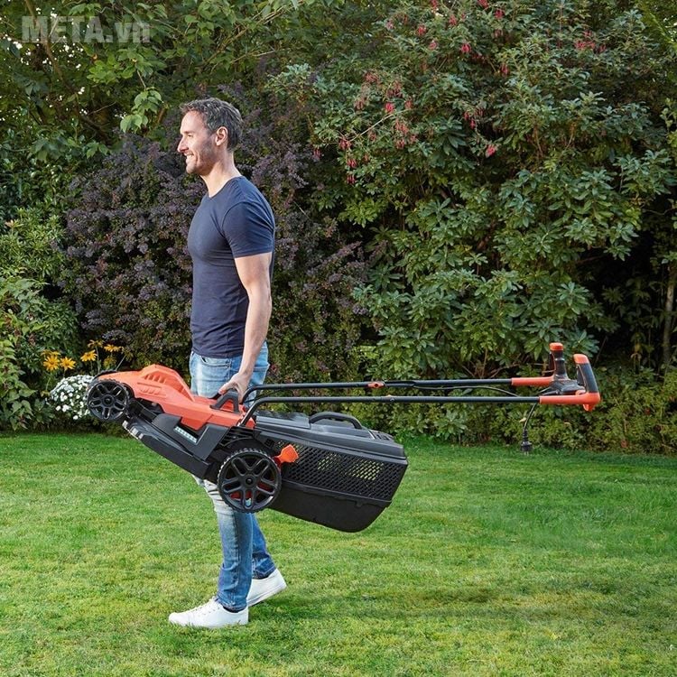 Máy cắt cỏ Black&Decker BEMW451BH nhỏ gọn, trọng lượng nhẹ, tiện di chuyển