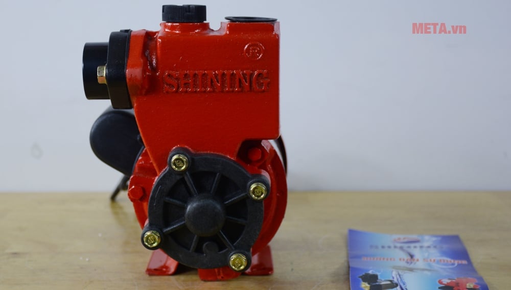 Lưu lượng nước: 2,04 m3/giờ phù hợp cho nhà từ 1 đến 4 tầng sử dụng