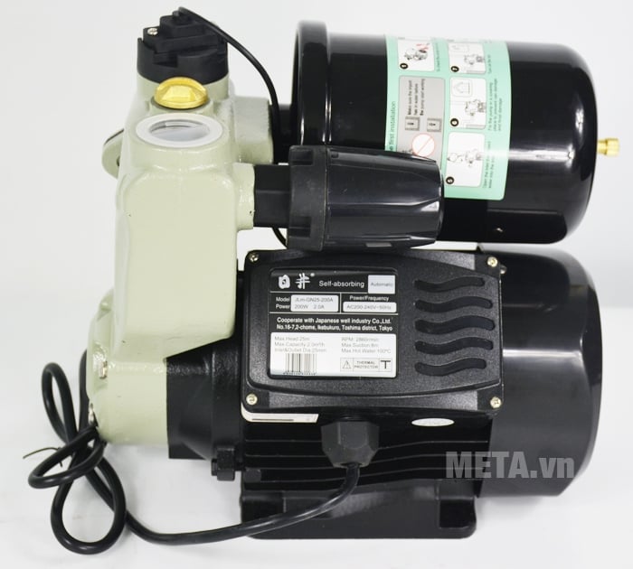 Máy bơm nước tăng áp tự động JLM 60-200A (JLM-GN25-200A) màu đen