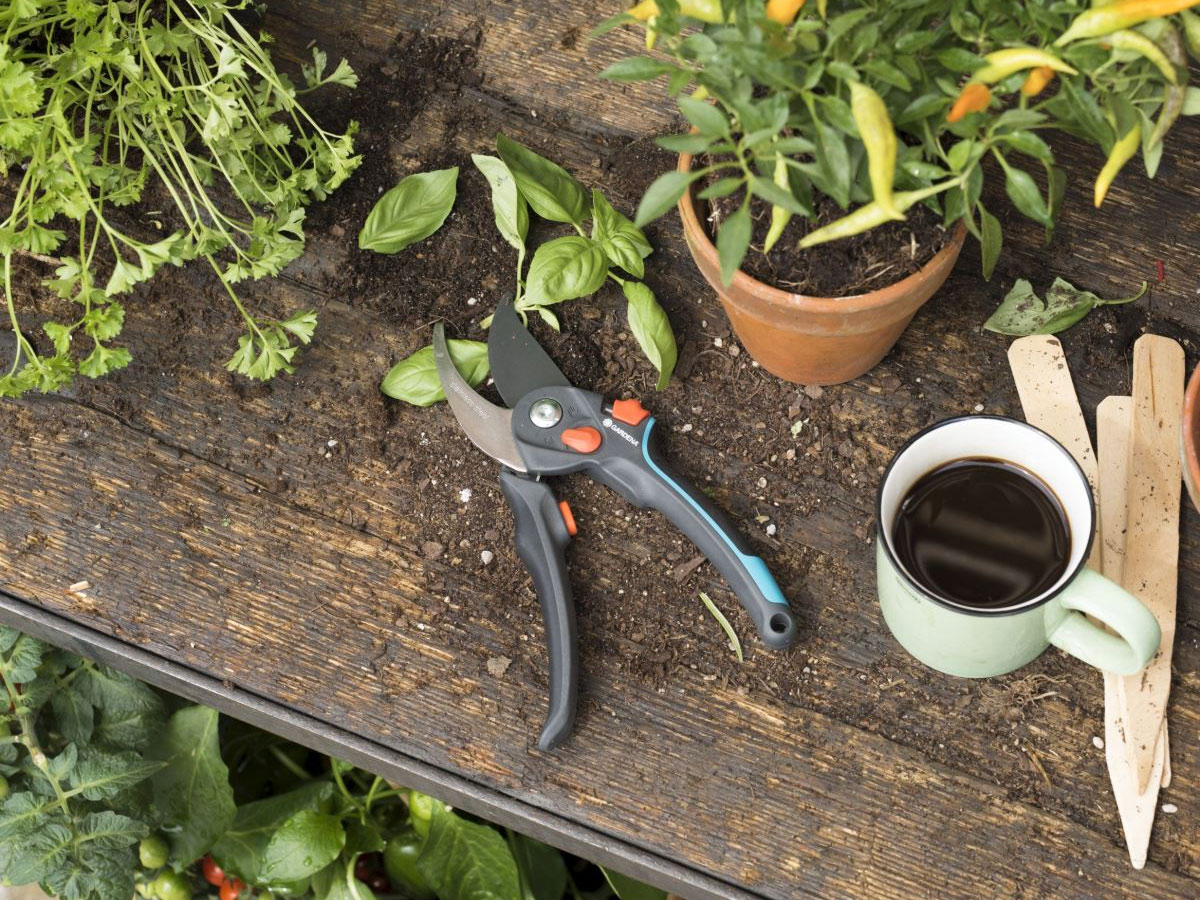 Tay cầm được làm từ nhựa sợi thủy tinh