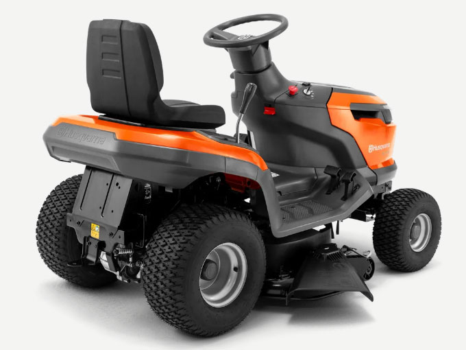 Máy cắt cỏ người lái Husqvarna vận hành bằng bàn đạp kép