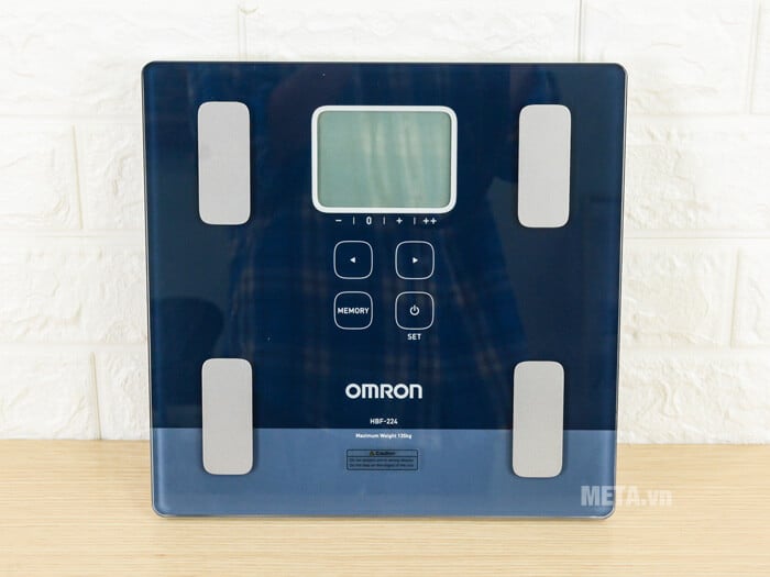 Cân đo lượng mỡ cơ thể Omron HBF-224 có mặt kính dễ lau chùi