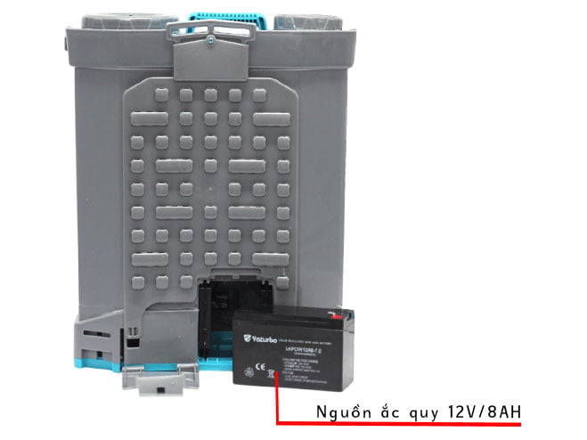 Bình xịt điện Yaturbo dùng ắc quy 12V 8Ah