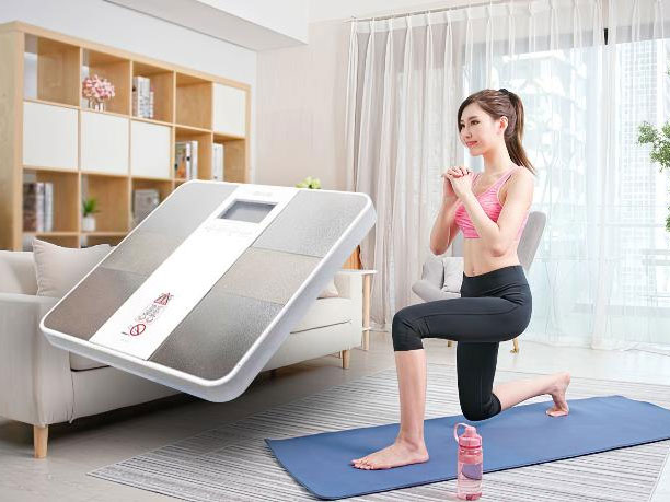 Tanita UM-073 đo phần trăm lượng nước