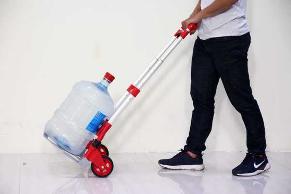 Tải trọng tối đa của xe là 85kg