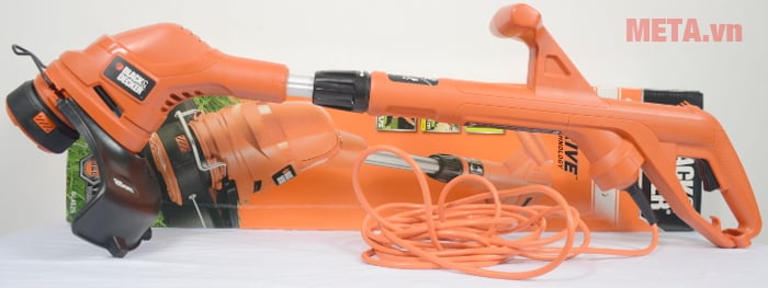 Máy cắt cỏ cầm tay Black&Decker GL4525 được thiết kế nhỏ gọn