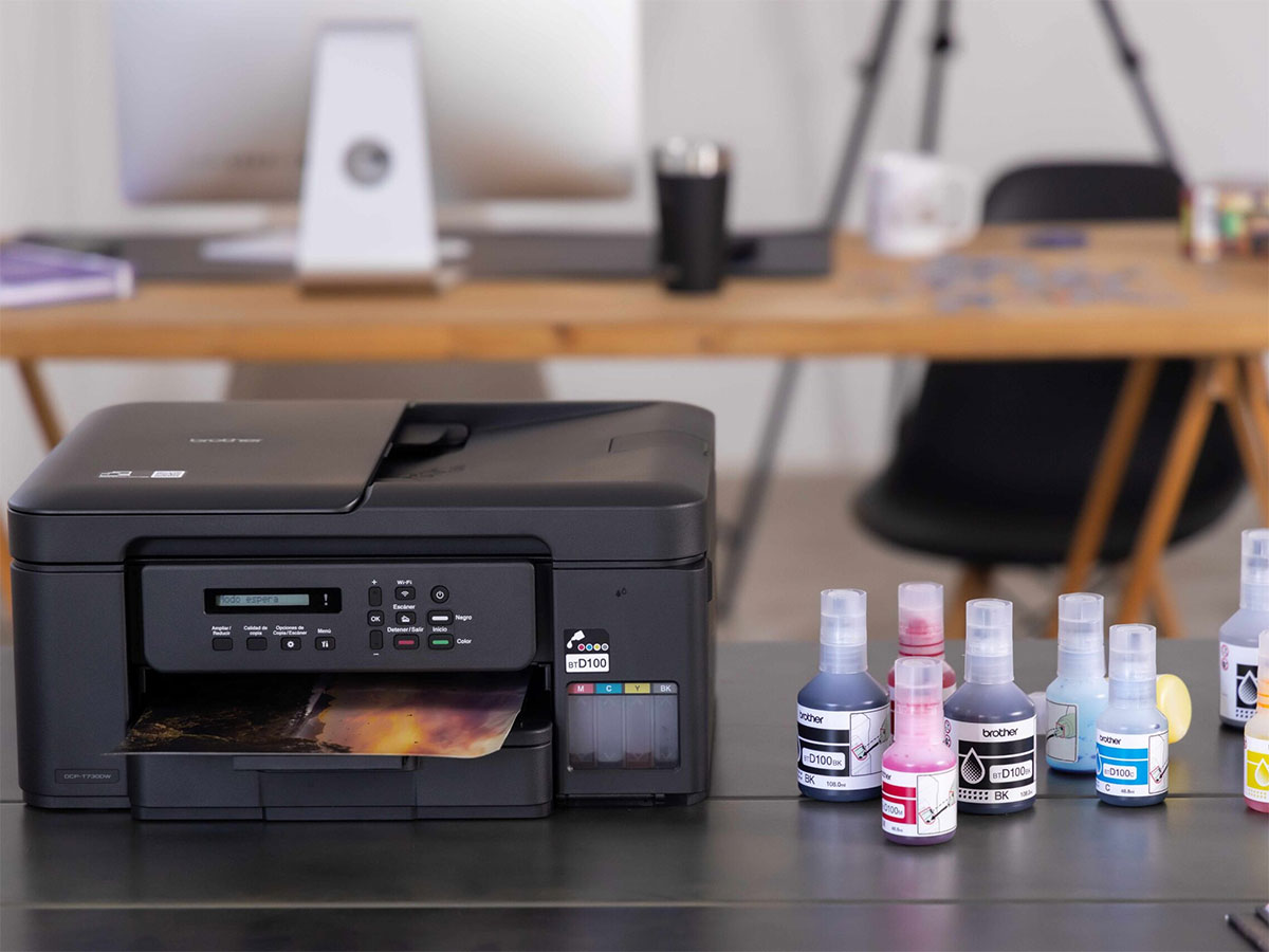 Máy in phun màu có khay nạp giấy với sức chứa 150 tờ