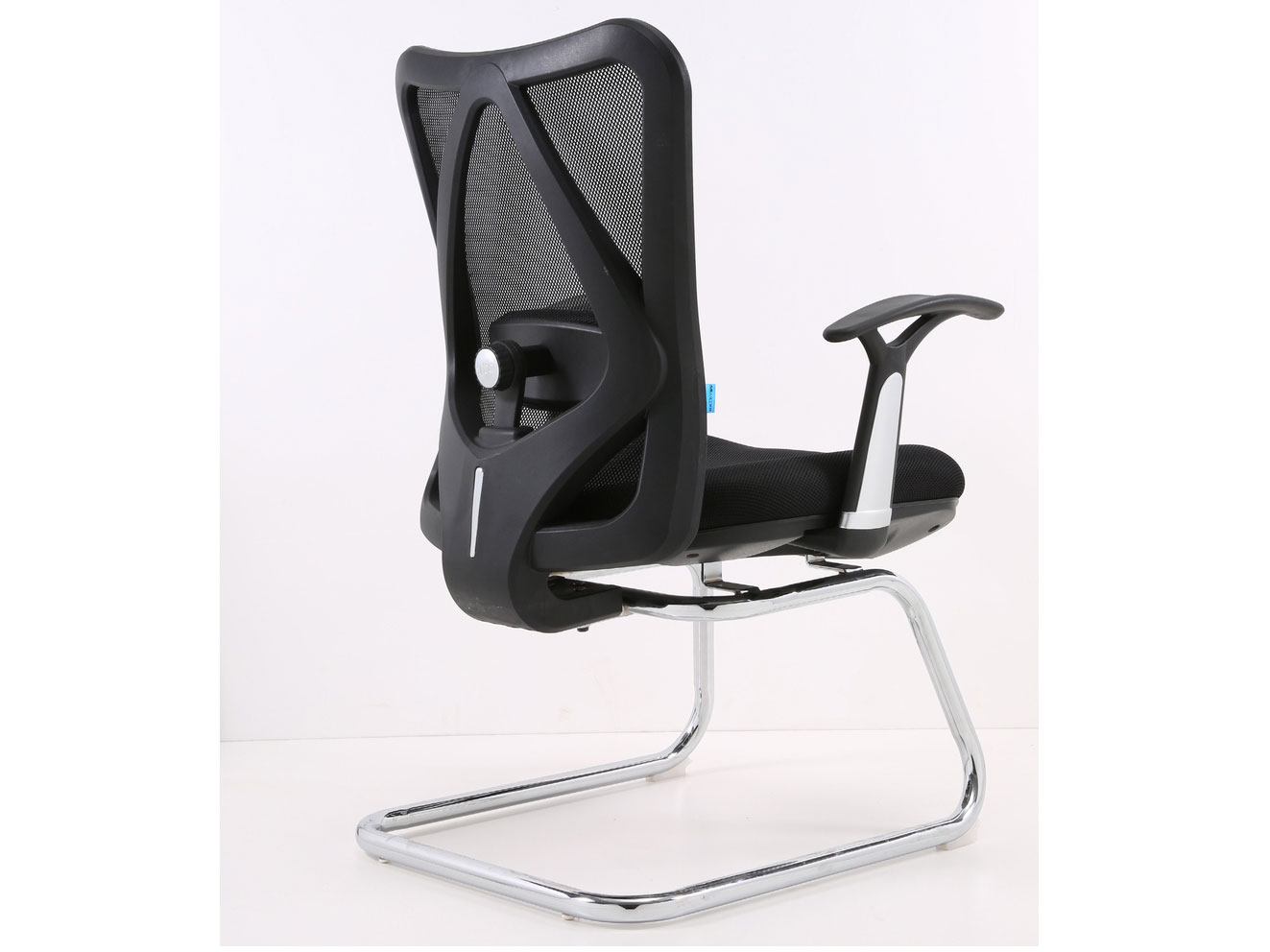 Lưng lưới thoáng khí